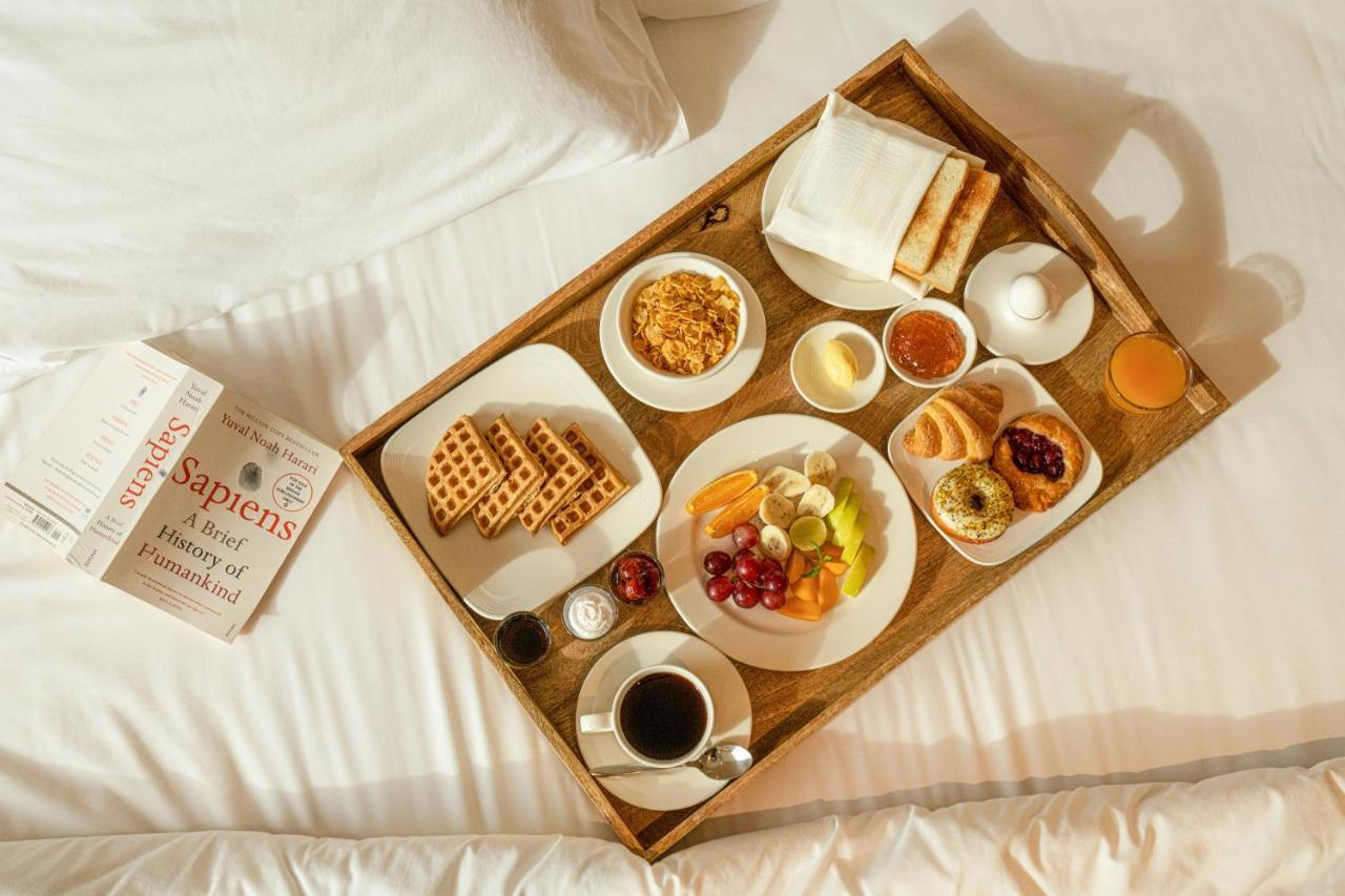 O By Tamara, Trivandrum Thiruvananthapuram Buitenkant foto Room service breakfast