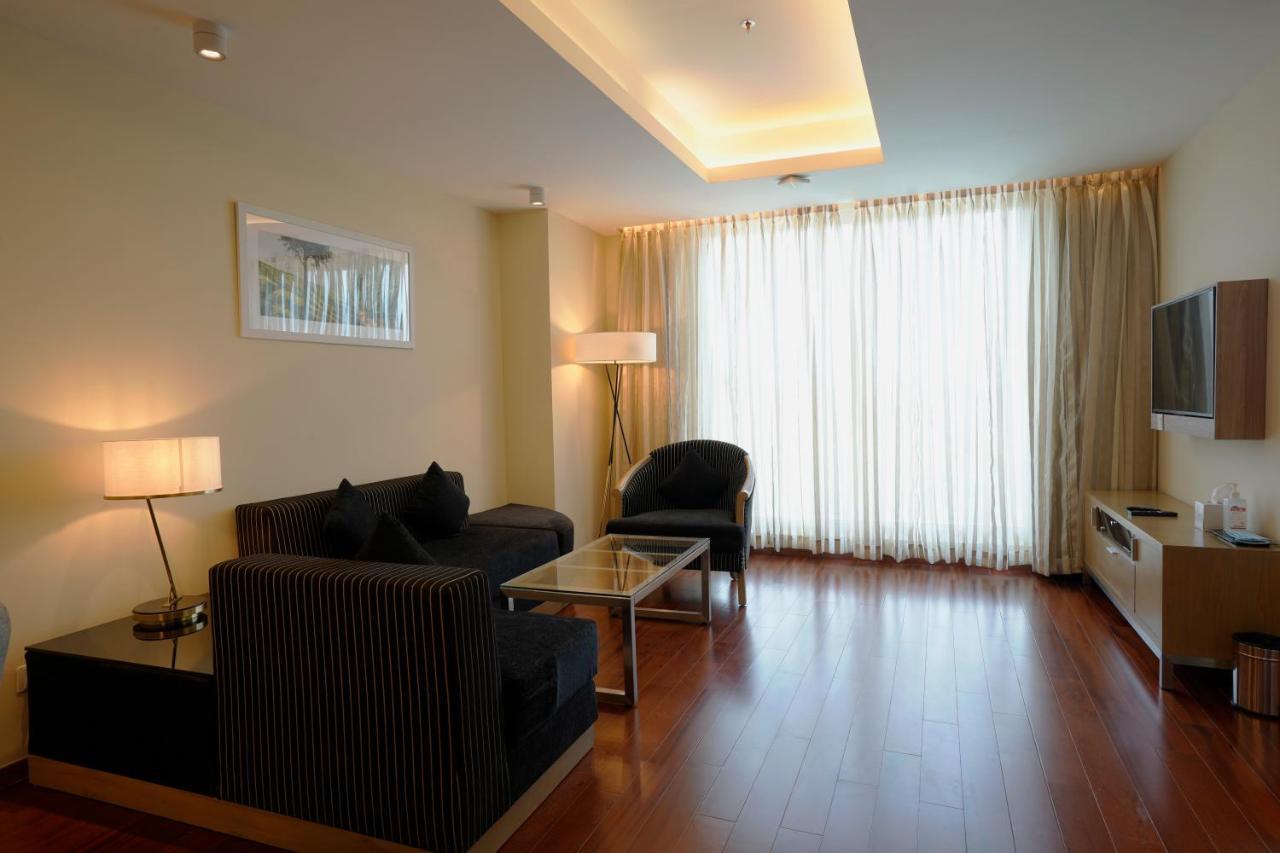 O By Tamara, Trivandrum Thiruvananthapuram Buitenkant foto Living room