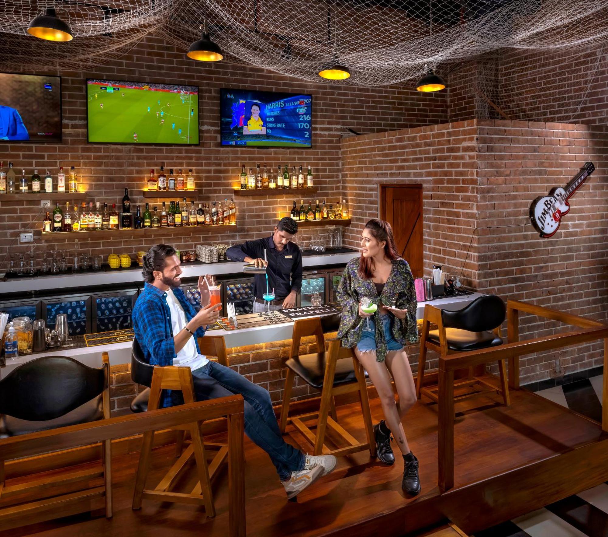 O By Tamara, Trivandrum Thiruvananthapuram Buitenkant foto Bar